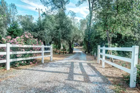 17857 Walker Mine Rd, Redding, CA 96003 photo 3