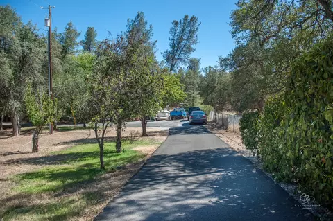 7705 Blue Acres Dr, Redding, CA 96001 photo 12