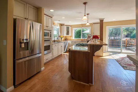 7705 Blue Acres Dr, Redding, CA 96001 photo 3