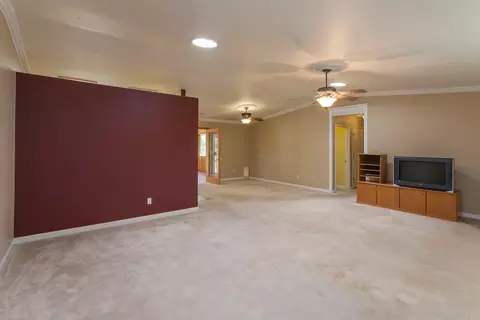 706 Mallard St, Redding, CA 96003 photo 6