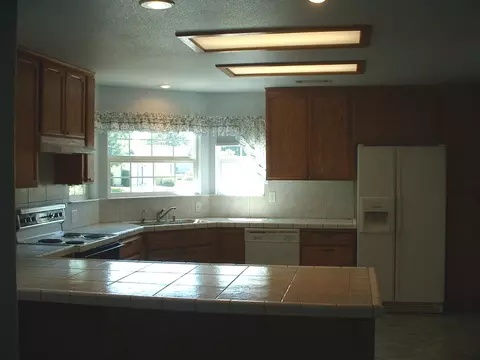 1390 Bally Walk, Redding, CA 96003 photo 13
