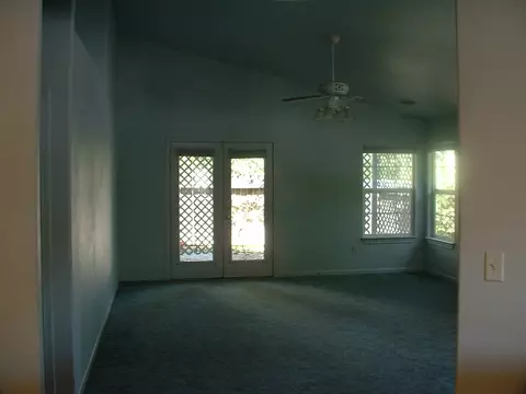 1390 Bally Walk, Redding, CA 96003 photo 6