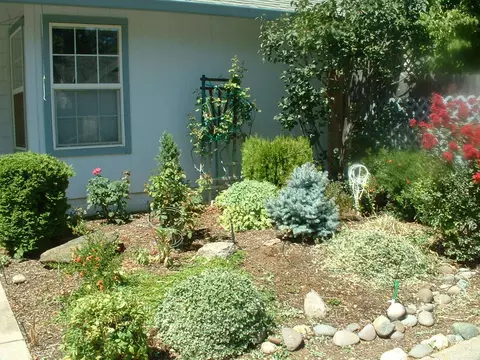1390 Bally Walk, Redding, CA 96003 photo 28