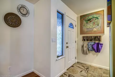 3687 Navajo Ct, Redding, CA 96001 photo 5