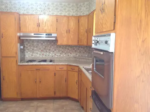 3260 Alta Mesa Dr, Redding, CA 96002 photo 2