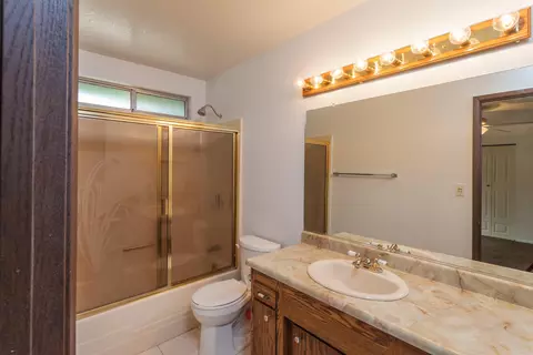 1917 Vega St, Redding, CA 96002 photo 21