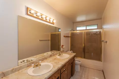 1917 Vega St, Redding, CA 96002 photo 15