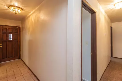 1917 Vega St, Redding, CA 96002 photo 3