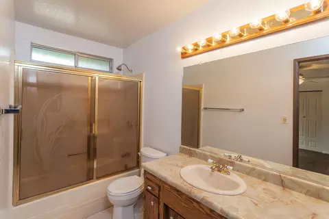 1917 Vega St, Redding, CA 96002 photo 22