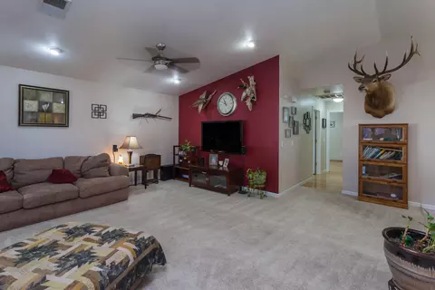 3617 Dune St, Redding, CA 96002 photo 3