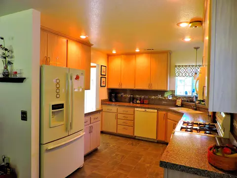 6994 River Dr, Redding, CA 96001 photo 8