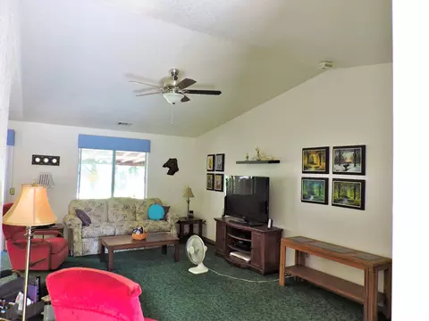 6994 River Dr, Redding, CA 96001 photo 5