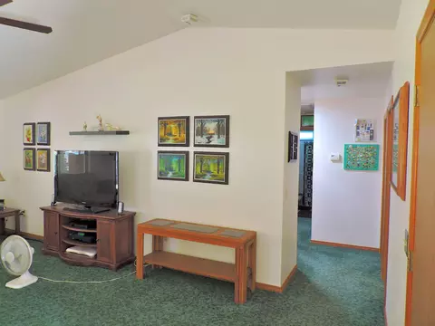6994 River Dr, Redding, CA 96001 photo 6