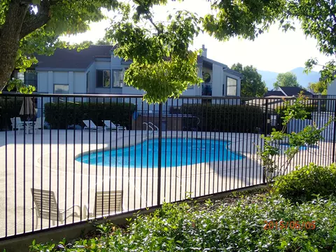 426 Ridgecrest Trl #222, Redding, CA 96003 photo 11