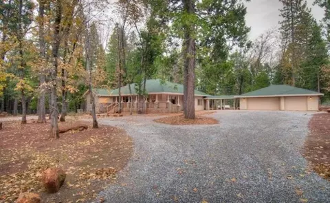 8111 Doodlebug Ln, Shingletown, CA 96088 photo 3