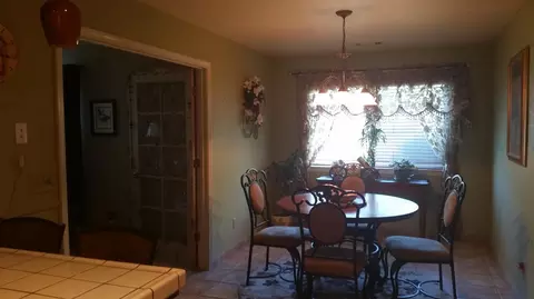 5814 Old Barn Way, Redding, CA 96001 photo 6