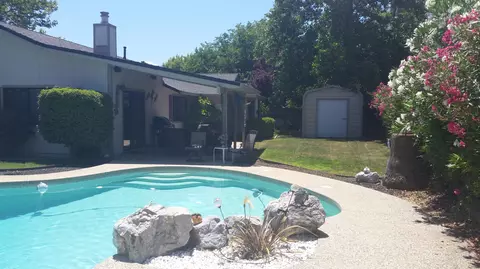5814 Old Barn Way, Redding, CA 96001 photo 17
