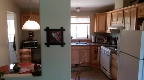 5759 Olive St, Anderson, CA 96007 photo 3