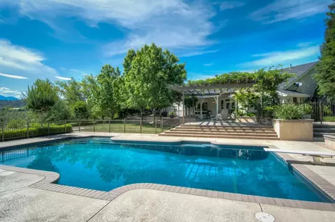 3937 Teton Dr, Redding, CA 96001 photo 17