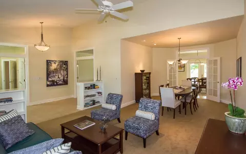 3937 Teton Dr, Redding, CA 96001 photo 3
