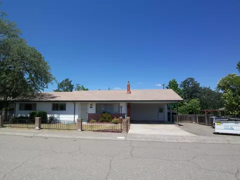 4130 Oro, Redding, CA 96001 photo 2