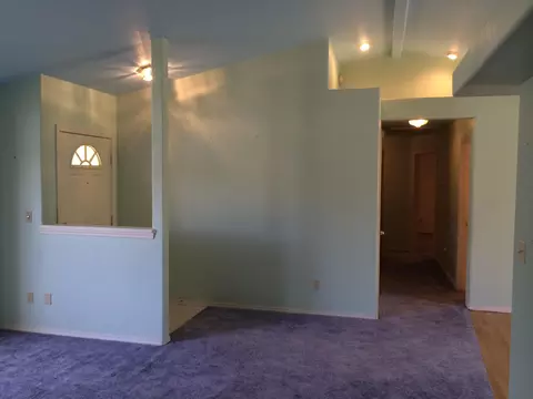 1606 Hominy Way, Redding, CA 96002 photo 3