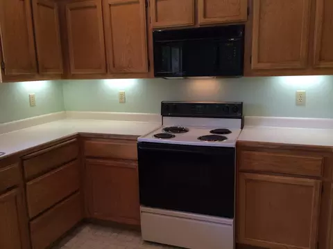 1606 Hominy Way, Redding, CA 96002 photo 14