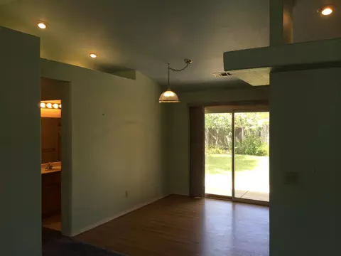 1606 Hominy Way, Redding, CA 96002 photo 16
