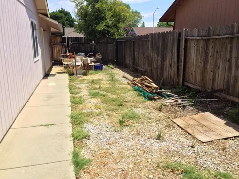 1606 Hominy Way, Redding, CA 96002 photo 19