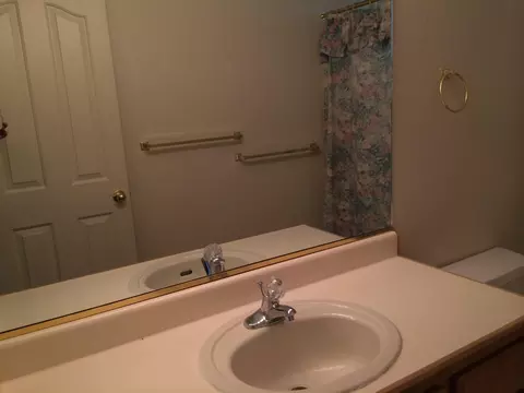 1606 Hominy Way, Redding, CA 96002 photo 22