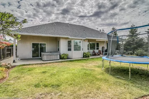 494 Cornell Pl, Redding, CA 96003 photo 25