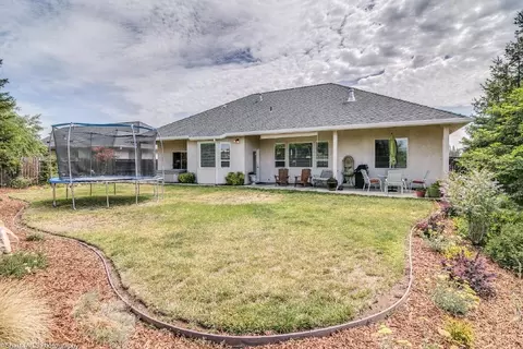 494 Cornell Pl, Redding, CA 96003 photo 26