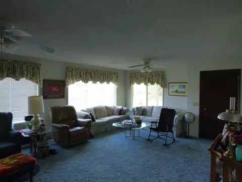 41291 Mcarthur Rd, Fall River Mills, CA 96028 photo 4