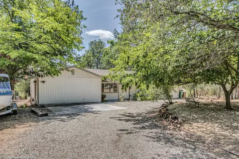 7567 Placer Rd, Redding, CA 96001 photo 2