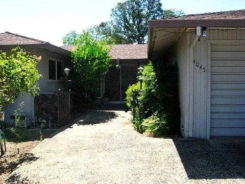 4045 Meander Dr, Redding, CA 96001 photo 3