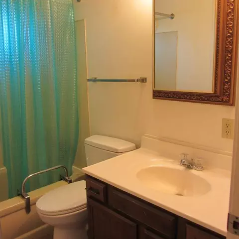 1106 C St, Redding, CA 96002 photo 6