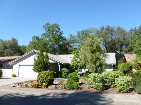 1505 Arroyo Manor Dr, Redding, CA 96003 photo 2