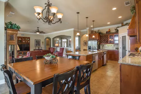 3151 Agassi Ln, Redding, CA 96002 photo 2