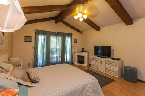 6895 Sacramento Dr, Redding, CA 96001 photo 13