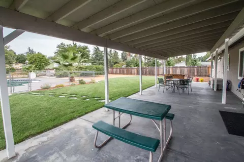 4960 Huntington Dr, Redding, CA 96002 photo 20