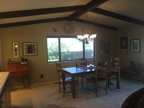 557 Teakwood Dr, Redding, CA 96003 photo 6
