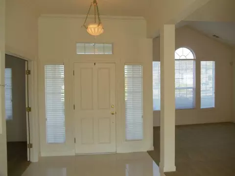 3169 Colombard Walk, Redding, CA 96001 photo 4