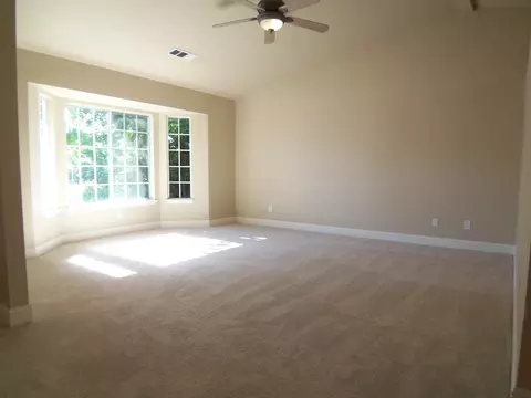 1616 Imperial Dr, Redding, CA 96003 photo 9