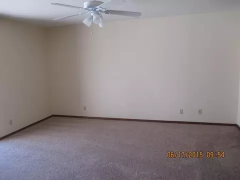 4667 Fiddleneck Dr, Redding, CA 96002 photo 8