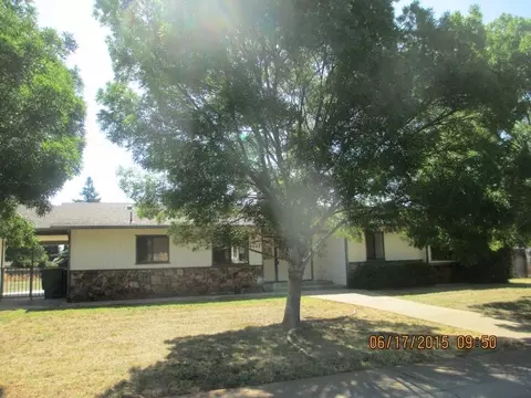4667 Fiddleneck Dr, Redding, CA 96002 photo 1