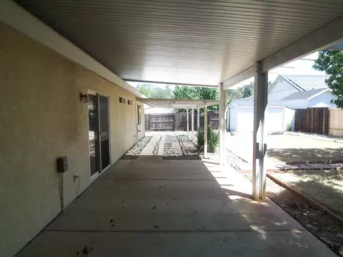 3355 Meridian Dr, Redding, CA 96002 photo 8