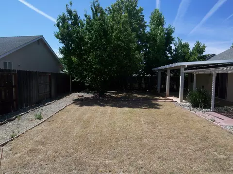 3355 Meridian Dr, Redding, CA 96002 photo 7