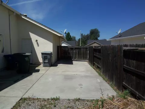 3355 Meridian Dr, Redding, CA 96002 photo 10