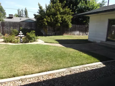 2094 Venus Way, Redding, CA 96002 photo 14