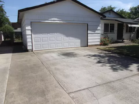2094 Venus Way, Redding, CA 96002 photo 2